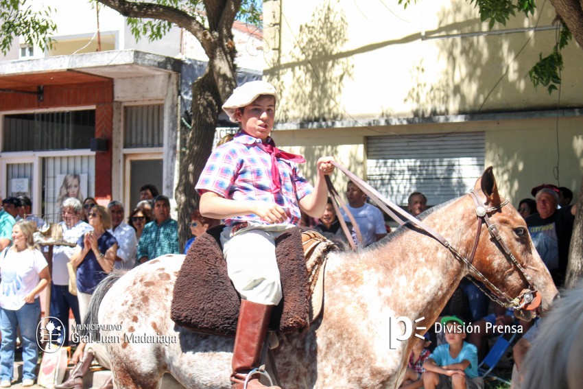 Las mejores fotos del desfile de gala de la Fiesta Nacional del Gaucho