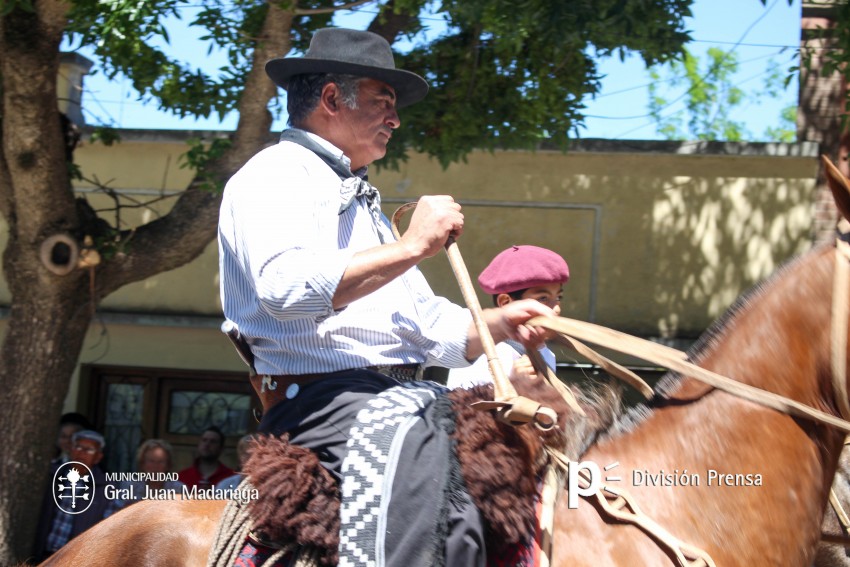 Las mejores fotos del desfile de gala de la Fiesta Nacional del Gaucho