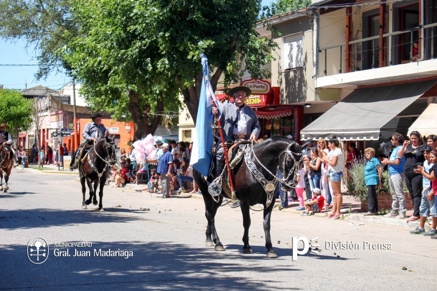 Las mejores fotos del desfile de gala de la Fiesta Nacional del Gaucho