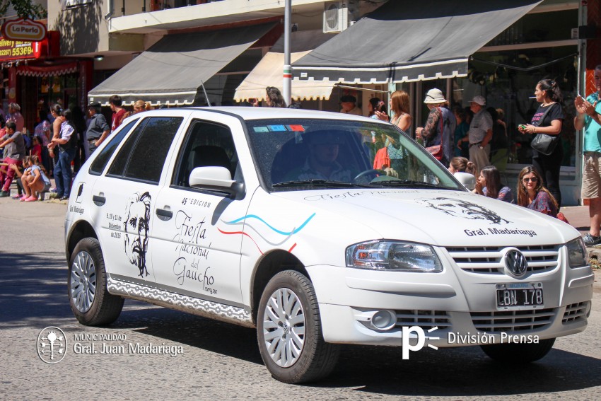 Las mejores fotos del desfile de gala de la Fiesta Nacional del Gaucho