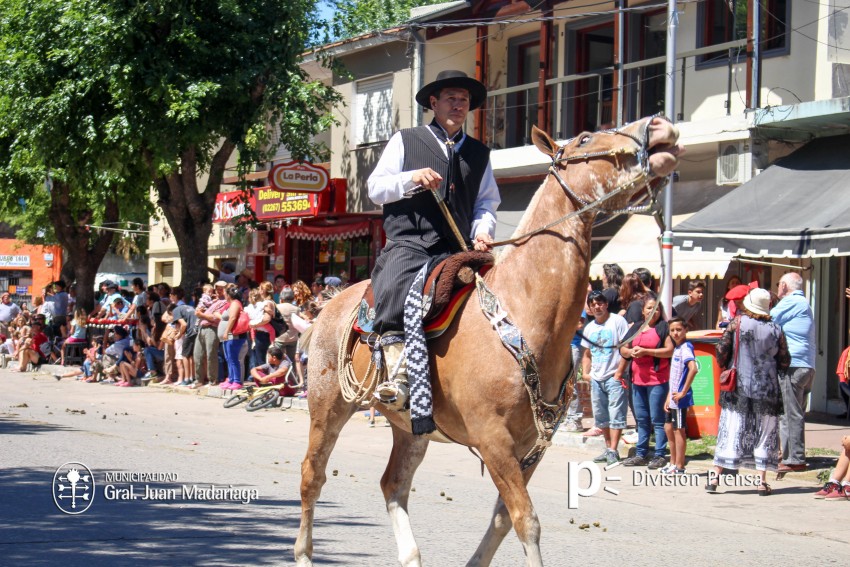 Las mejores fotos del desfile de gala de la Fiesta Nacional del Gaucho