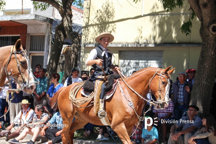 Las mejores fotos del desfile de gala de la Fiesta Nacional del Gaucho