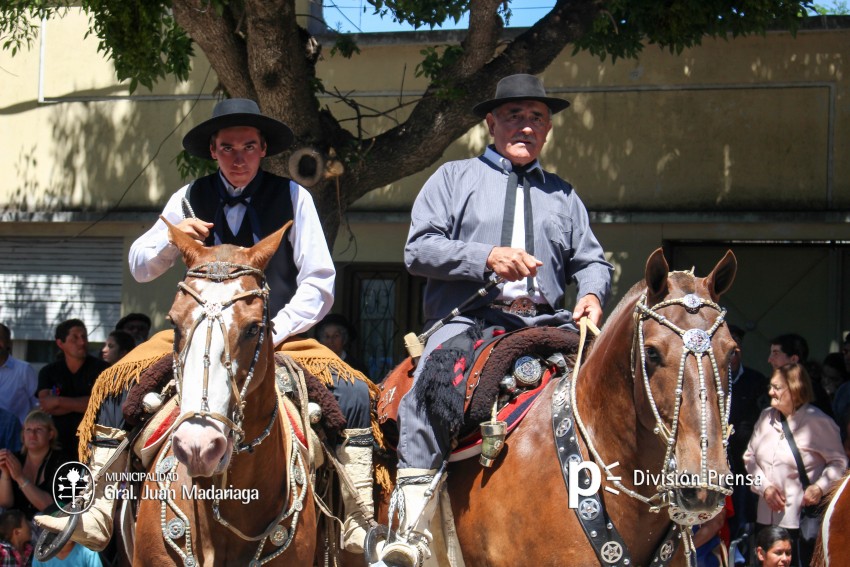 Las mejores fotos del desfile de gala de la Fiesta Nacional del Gaucho