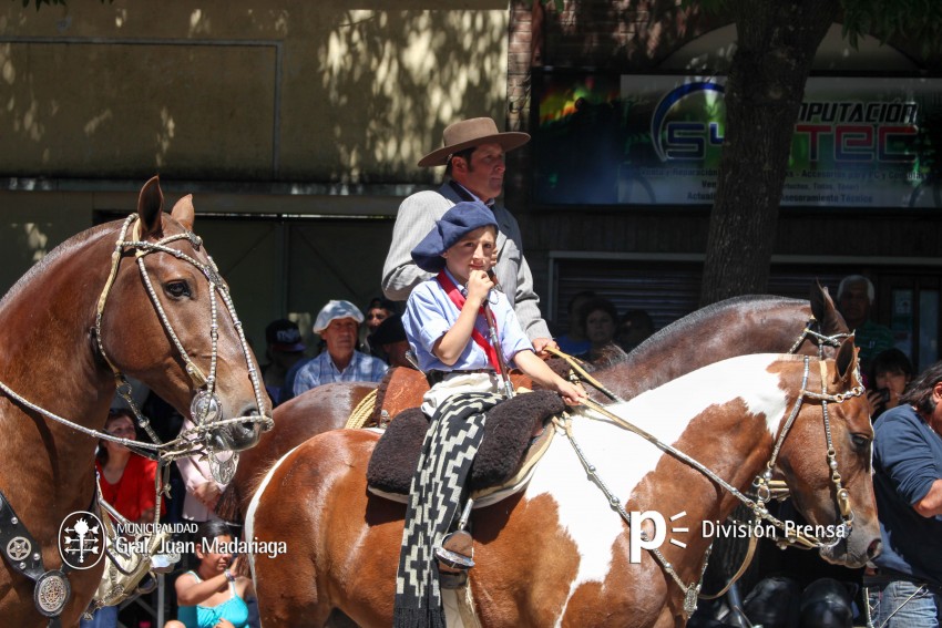 Las mejores fotos del desfile de gala de la Fiesta Nacional del Gaucho