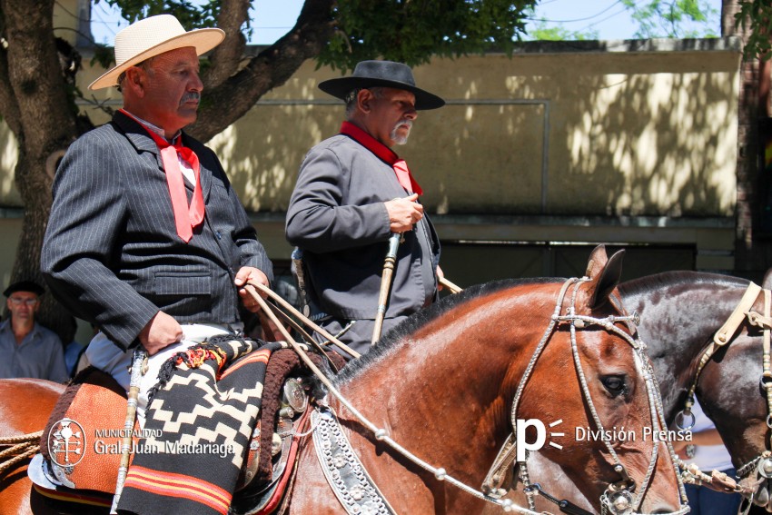 Las mejores fotos del desfile de gala de la Fiesta Nacional del Gaucho