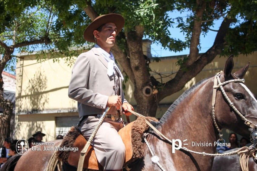 Las mejores fotos del desfile de gala de la Fiesta Nacional del Gaucho