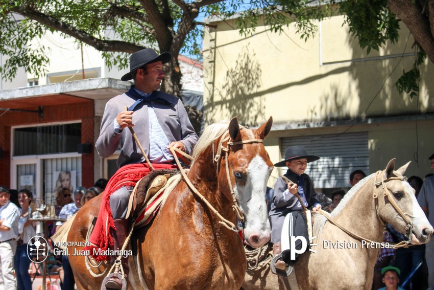 Las mejores fotos del desfile de gala de la Fiesta Nacional del Gaucho