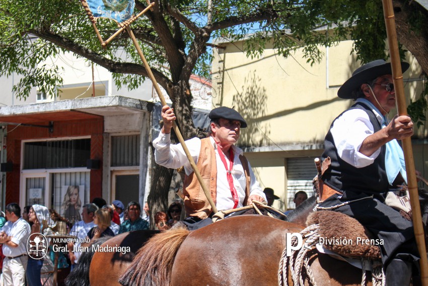 Las mejores fotos del desfile de gala de la Fiesta Nacional del Gaucho