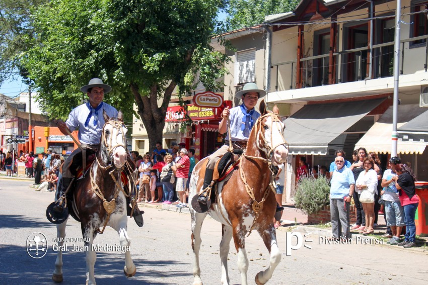 Las mejores fotos del desfile de gala de la Fiesta Nacional del Gaucho
