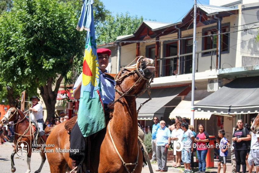 Las mejores fotos del desfile de gala de la Fiesta Nacional del Gaucho