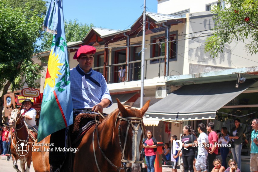Las mejores fotos del desfile de gala de la Fiesta Nacional del Gaucho