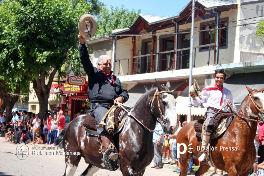 Las mejores fotos del desfile de gala de la Fiesta Nacional del Gaucho