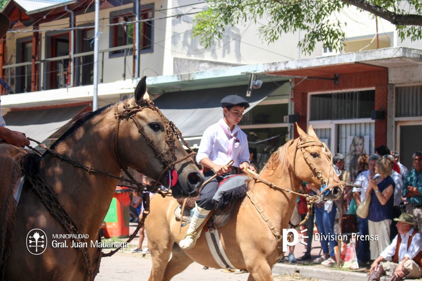 Las mejores fotos del desfile de gala de la Fiesta Nacional del Gaucho