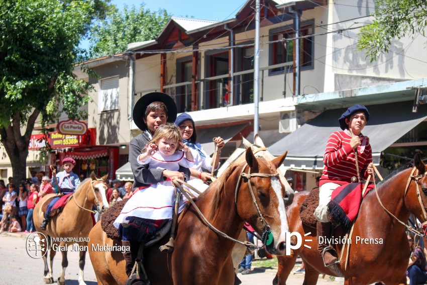 Las mejores fotos del desfile de gala de la Fiesta Nacional del Gaucho