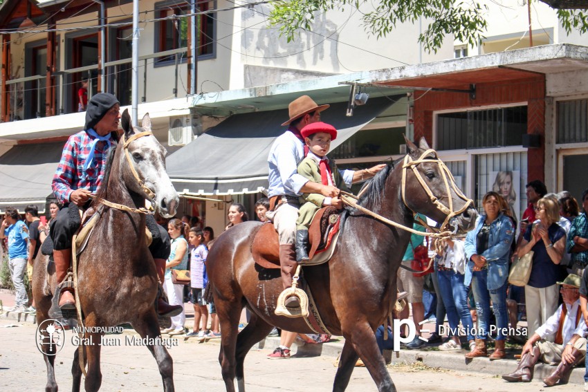 Las mejores fotos del desfile de gala de la Fiesta Nacional del Gaucho
