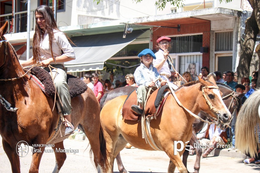 Las mejores fotos del desfile de gala de la Fiesta Nacional del Gaucho