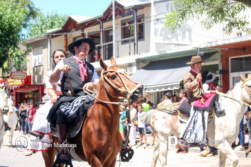 Las mejores fotos del desfile de gala de la Fiesta Nacional del Gaucho