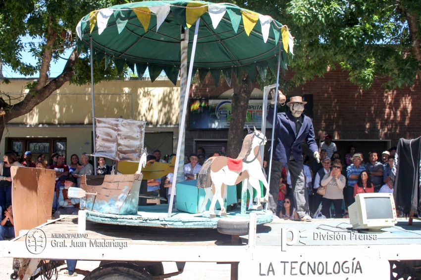 Las mejores fotos del desfile de gala de la Fiesta Nacional del Gaucho