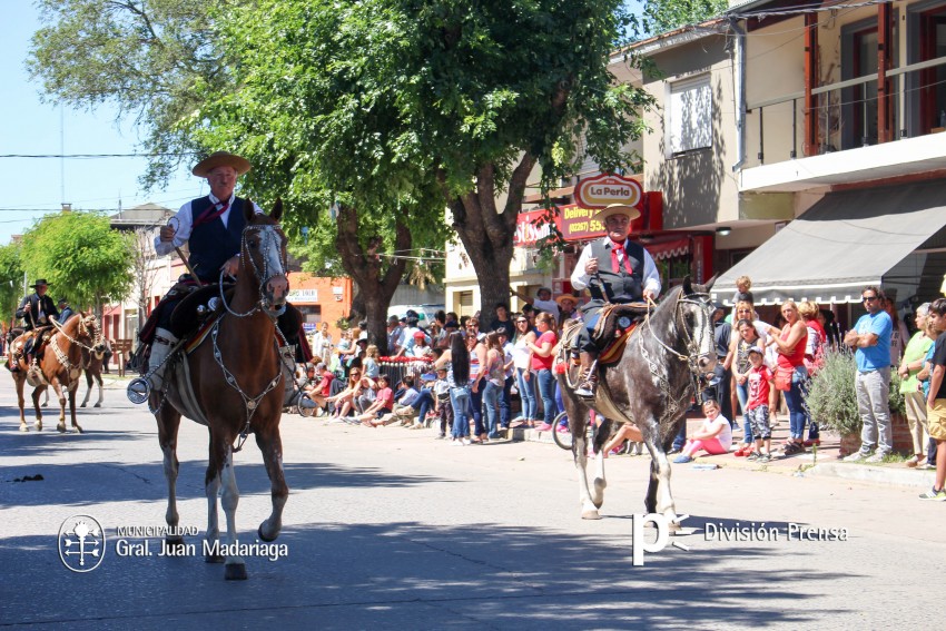 Las mejores fotos del desfile de gala de la Fiesta Nacional del Gaucho