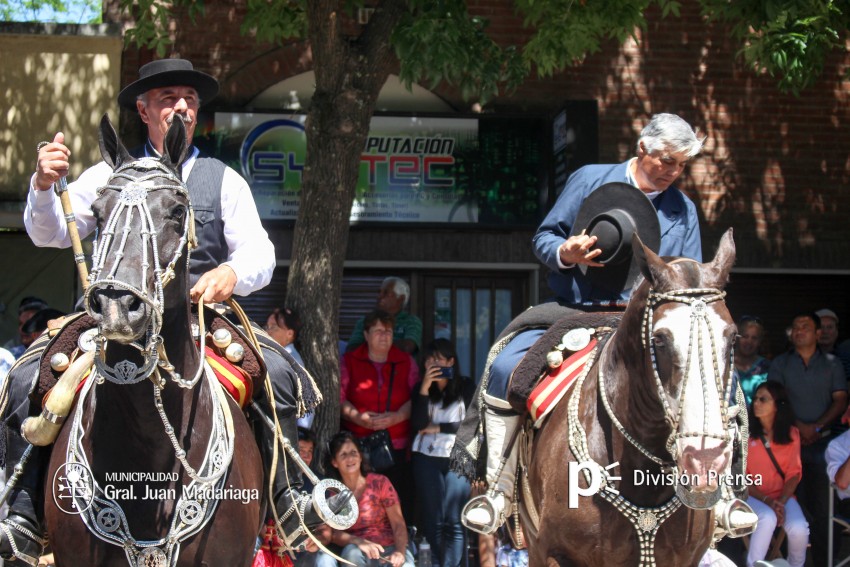 Las mejores fotos del desfile de gala de la Fiesta Nacional del Gaucho