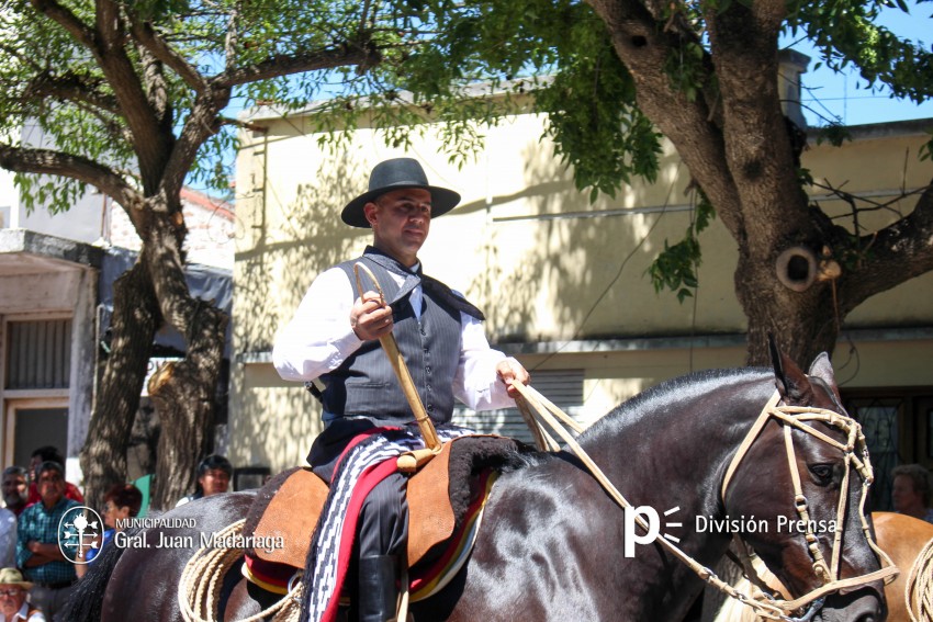 Las mejores fotos del desfile de gala de la Fiesta Nacional del Gaucho