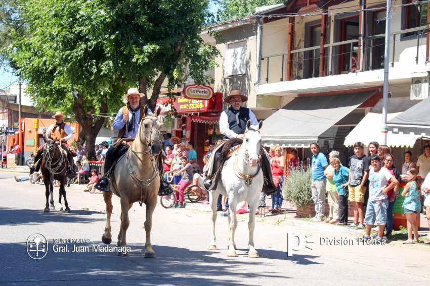 Las mejores fotos del desfile de gala de la Fiesta Nacional del Gaucho