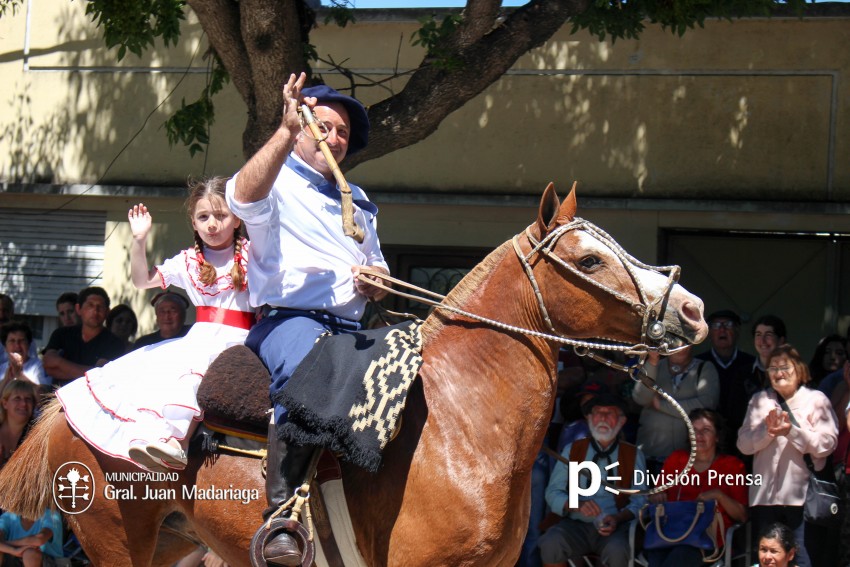 Las mejores fotos del desfile de gala de la Fiesta Nacional del Gaucho
