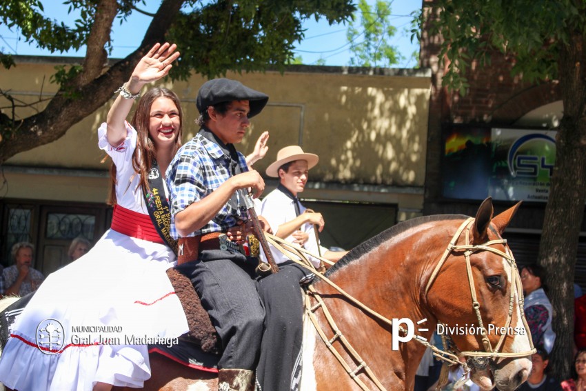 Las mejores fotos del desfile de gala de la Fiesta Nacional del Gaucho
