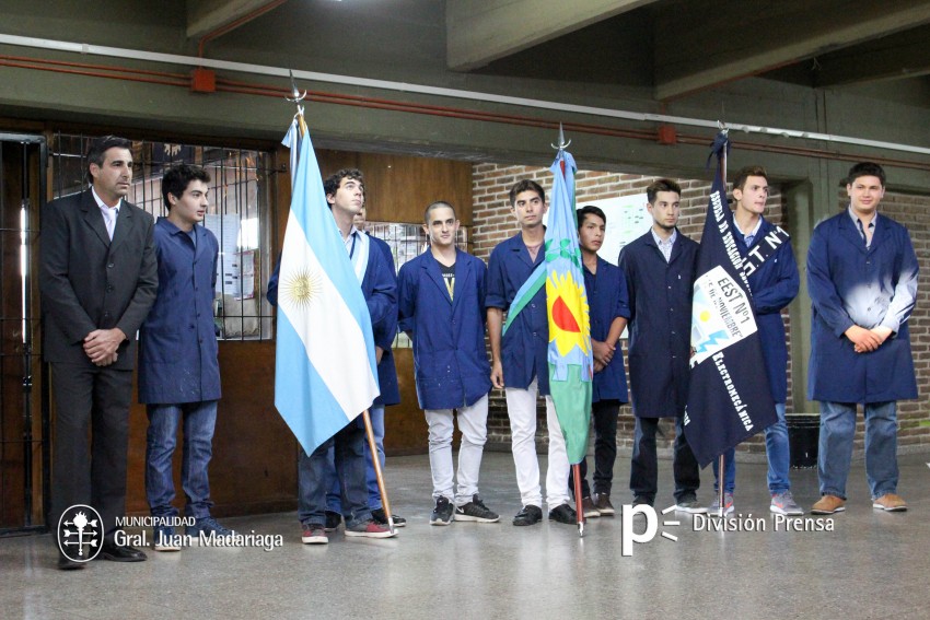 Contina la participacin de funcionarios en los egresos de institucio