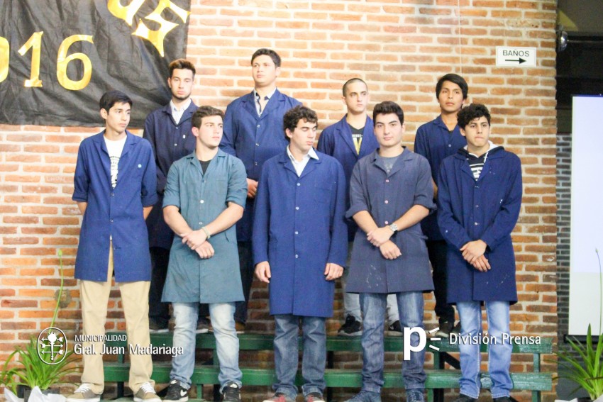 Contina la participacin de funcionarios en los egresos de institucio