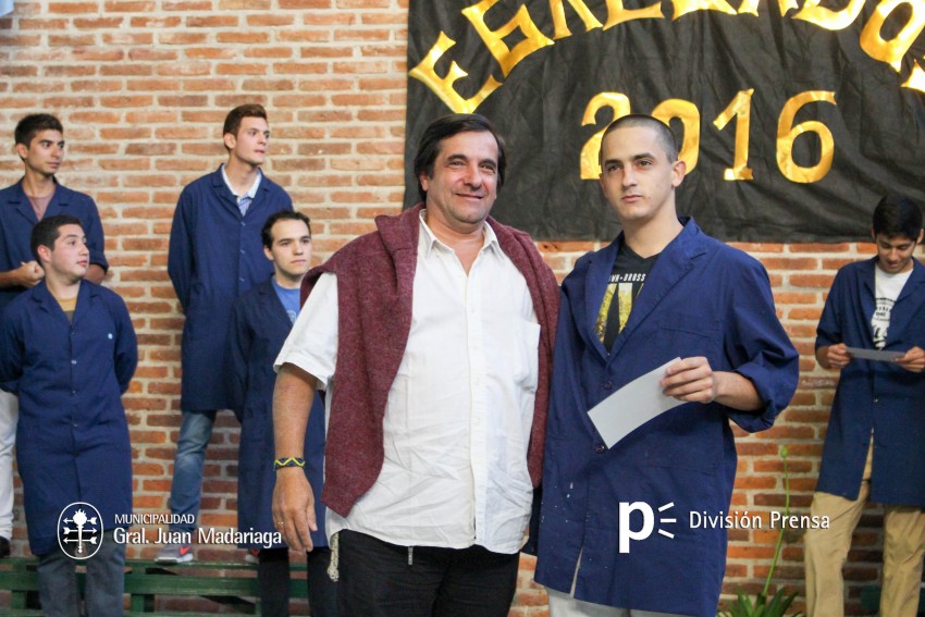 Contina la participacin de funcionarios en los egresos de institucio