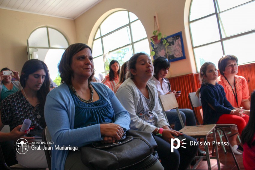 Realizaron nuevos reconocimientos  a alumnos destacados