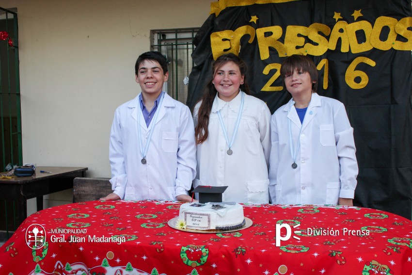 Realizaron nuevos reconocimientos  a alumnos destacados