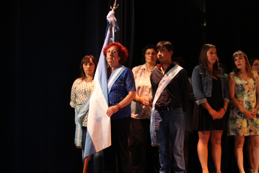 Continan los actos de fin de curso con presencia de funcionarios