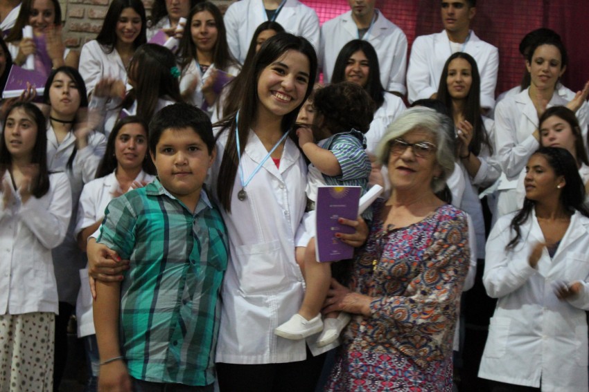 Continan los actos de fin de curso con presencia de funcionarios