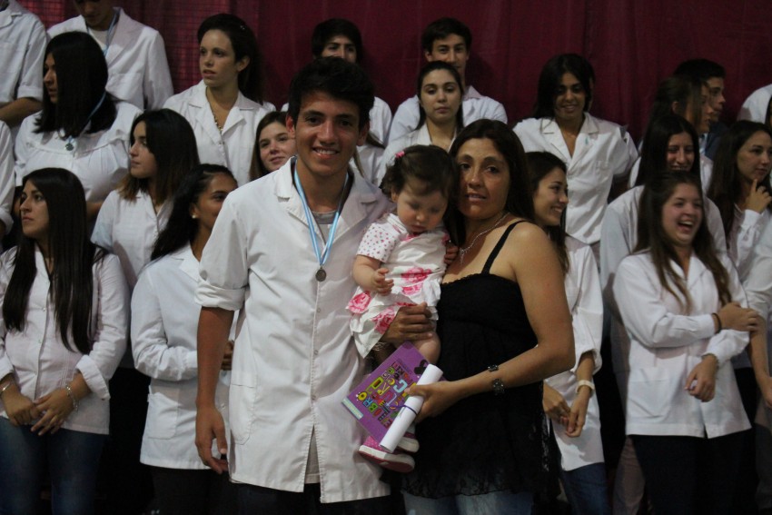 Continan los actos de fin de curso con presencia de funcionarios