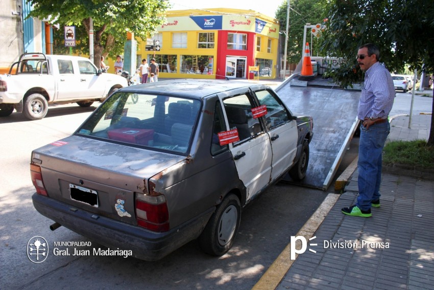 Conductor en infraccin se neg durante una hora al secuestro del veh