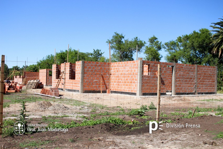 Avanza la construccin de las 50 viviendas sociales