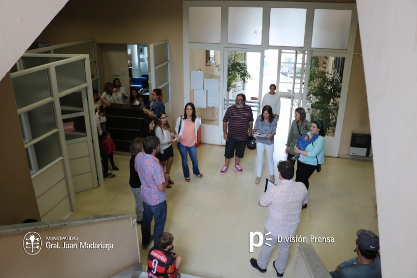 El coro municipal realiz intervenciones urbanas en distintos puntos d