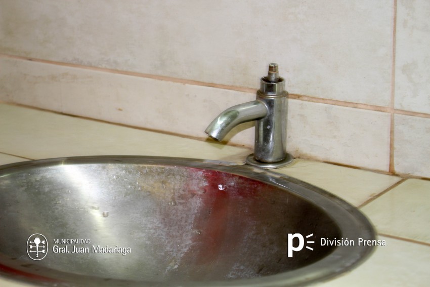 Permanecern cerrados los baos de la terminal durante la noche luego 