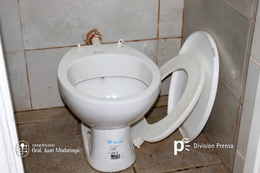 Permanecern cerrados los baos de la terminal durante la noche luego 