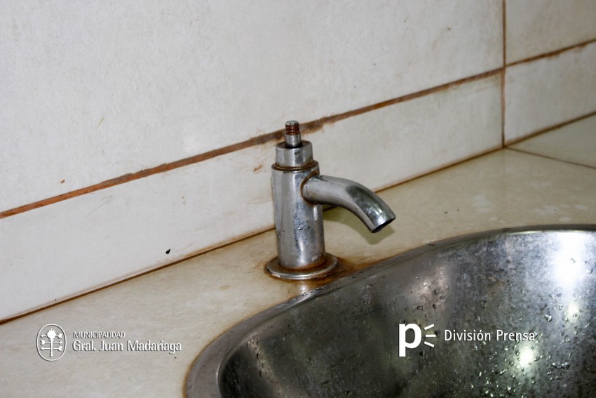 Permanecern cerrados los baos de la terminal durante la noche luego 