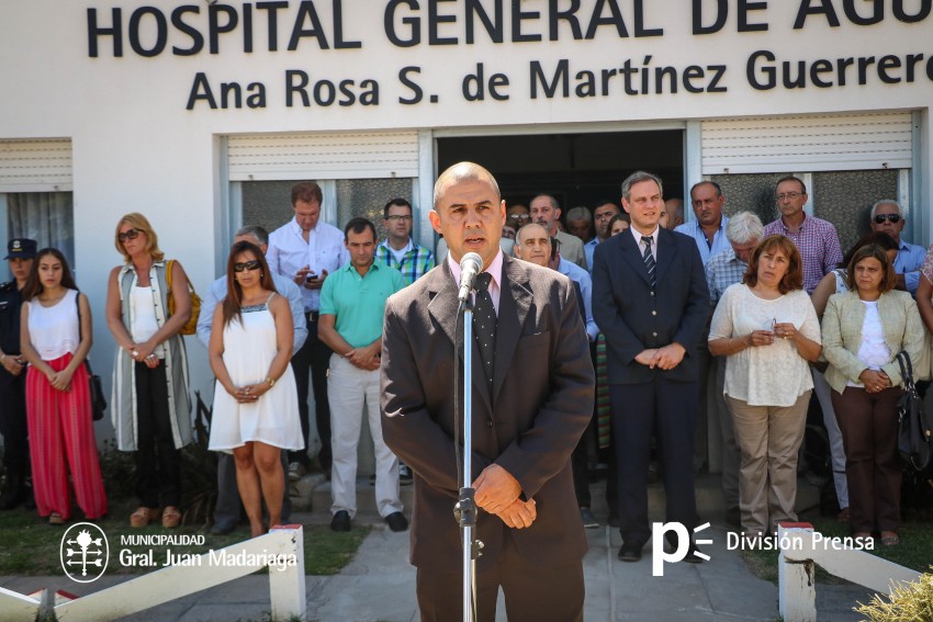 Postales de un da histrico para el Hospital