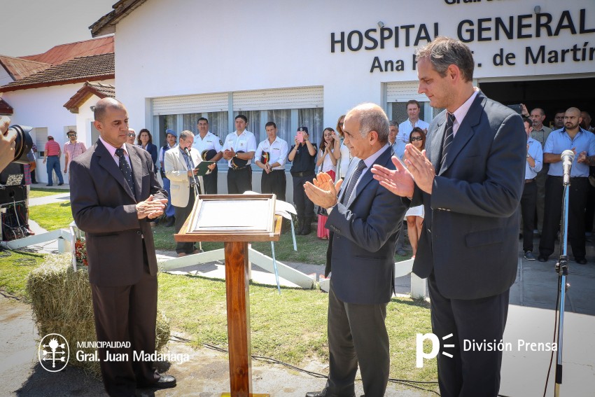 Postales de un da histrico para el Hospital