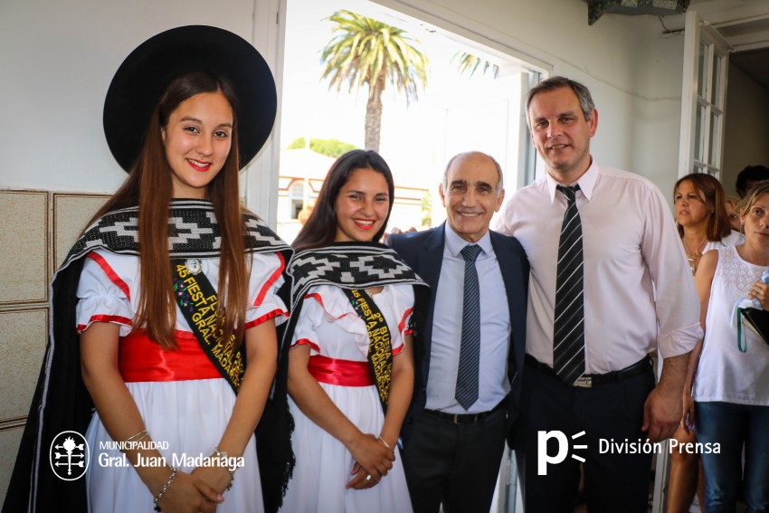 Postales de un da histrico para el Hospital