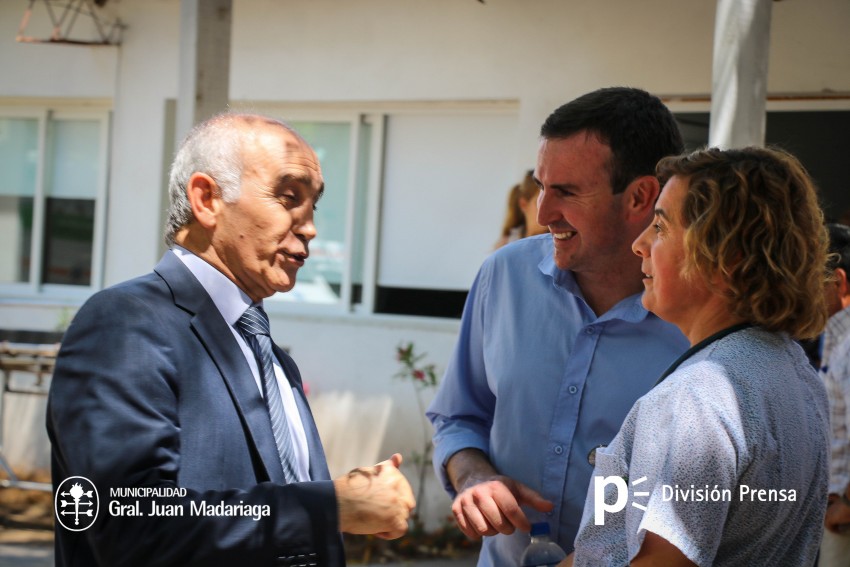 Postales de un da histrico para el Hospital