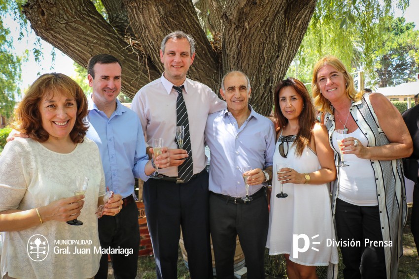 Postales de un da histrico para el Hospital
