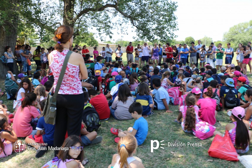 Inici� la actividad en la colonia de verano
