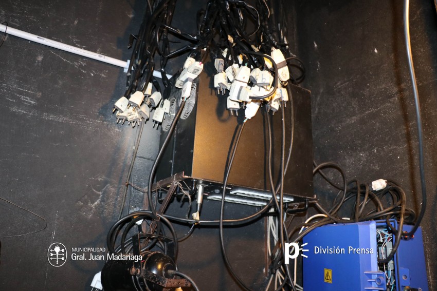 Iniciaron la modernizacin lumnica de la Casa de la Cultura