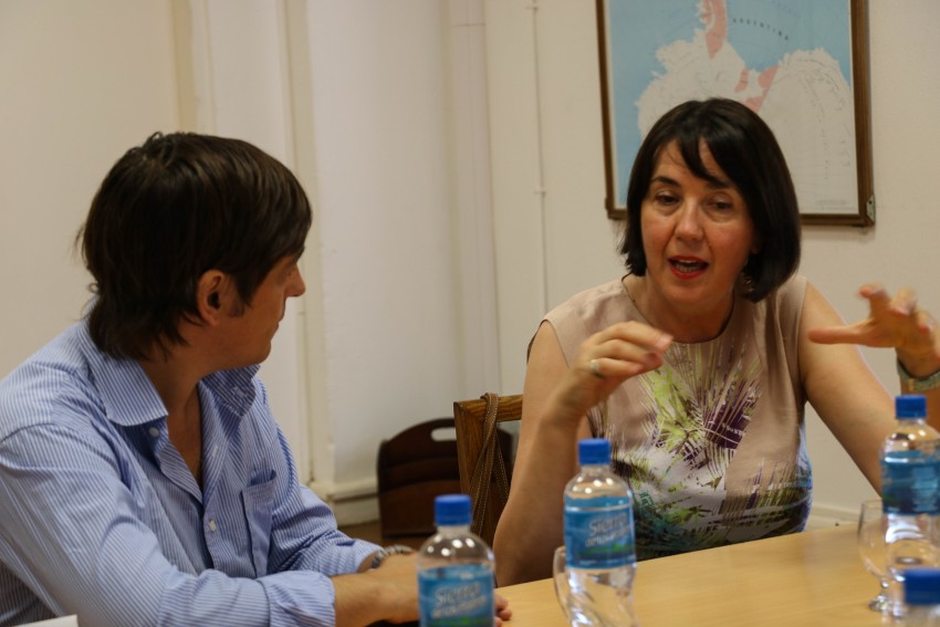 Jovanovic recibi a la embajadora de la repblica de Serbia